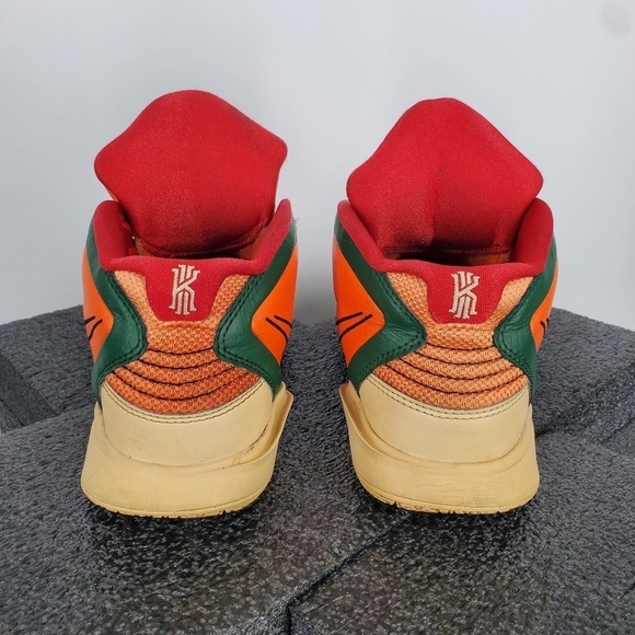 Nike Kyrie 8 Infinity '1 People, 1 World' DO9614-800 7Y Men 7 Women 8.5 Shoes - Picture 12 of 14